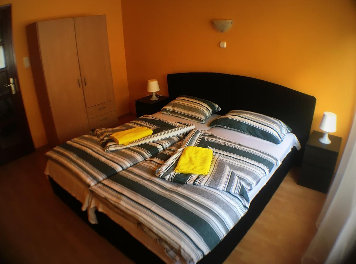 Palota Panzio Bed & Breakfast Budapest Luaran gambar