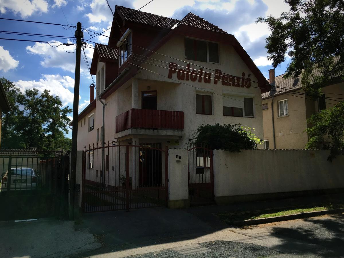 Palota Panzio Bed & Breakfast Budapest Luaran gambar