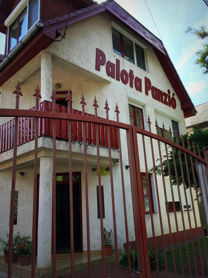 Palota Panzio Bed & Breakfast Budapest Luaran gambar