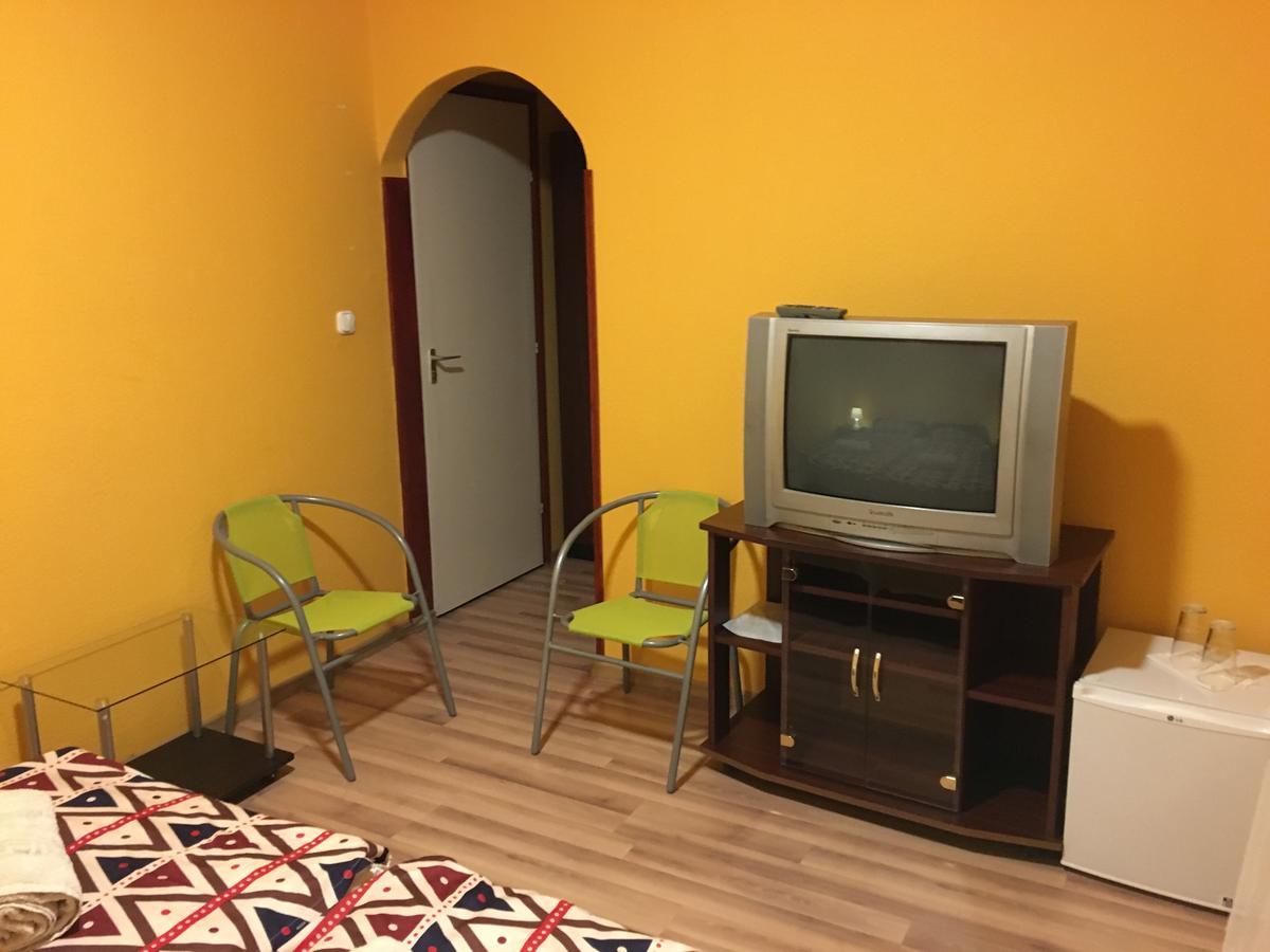 Palota Panzio Bed & Breakfast Budapest Luaran gambar